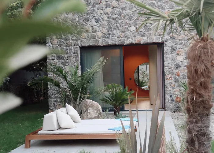 Villa Thelevissihouses